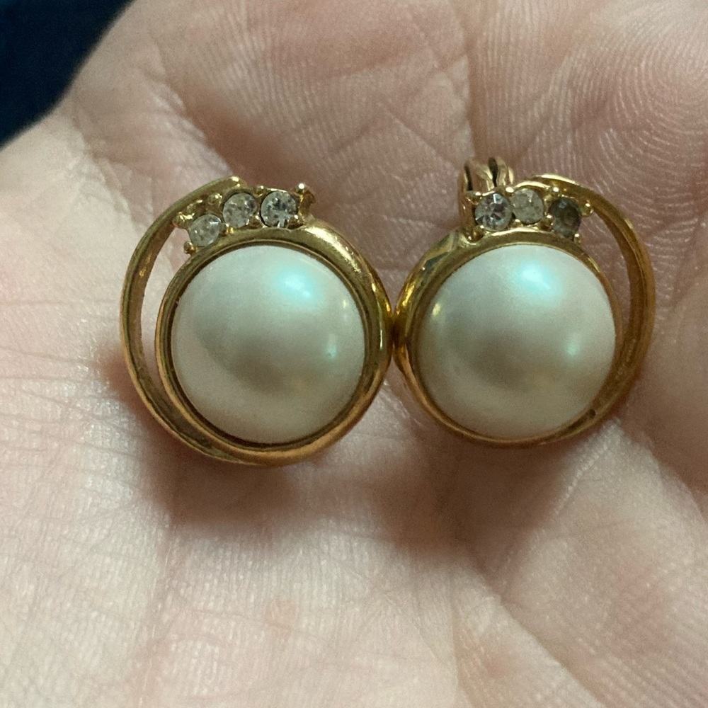Monet gold and Pearl clip on earrings